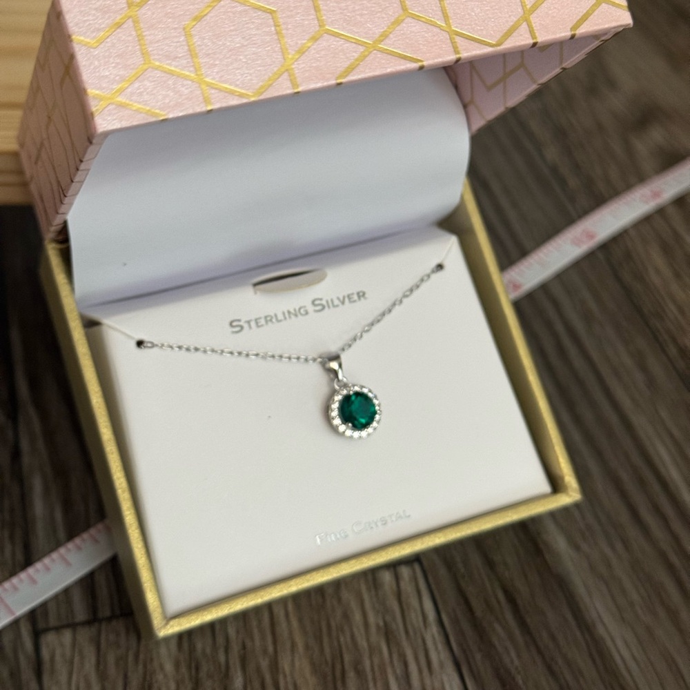 NWT! Macy’s Sterling Silver Swarovski Crystal Halo Necklace, 18”, $85 retail!